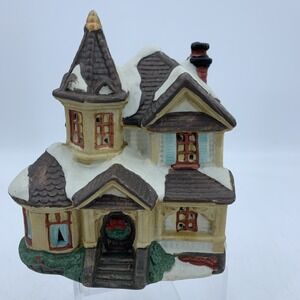 Vintage 2001 Cobblestone Corners Christmas Village Brockton House Dollar Tree